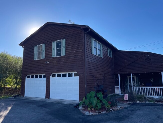 2743 Rutland Rd, Unit Apartment 1