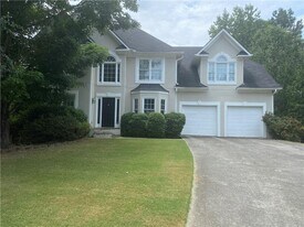 3470 Maple Terrace Dr in Suwanee, GA - Building Photo