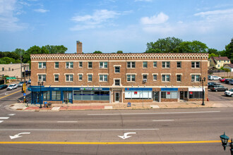 482-496 Snelling Ave in St. Paul, MN - Building Photo - Building Photo