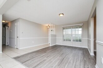 3412 Groveview Dr in Lakeland, FL - Building Photo - Building Photo