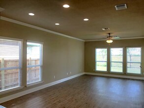 613 Fair Springs Dr in Temple, TX - Building Photo - Building Photo