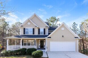 369 Kades Cove Dr in Dallas, GA - Building Photo