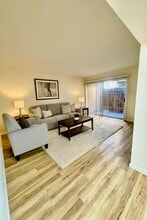 The Veranda Apartment Homes in El Paso, TX - Building Photo - Building Photo