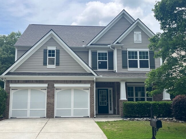 property at 2501 Southhaven Ln