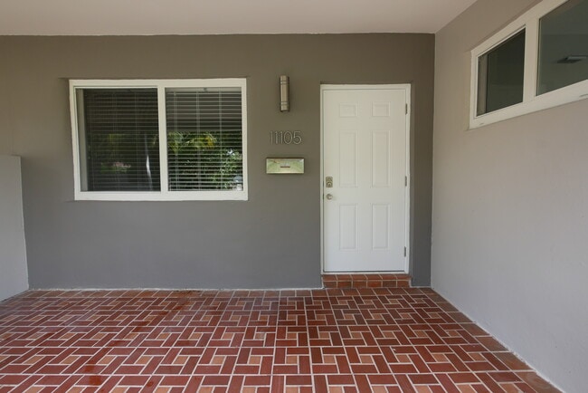 11105 NE 9th Ave in Biscayne Park, FL - Building Photo - Building Photo