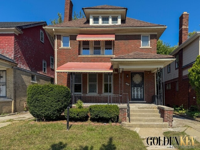property at 4280 Pasadena St