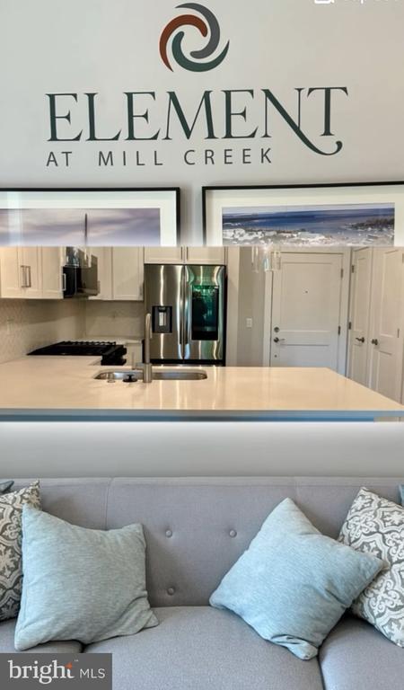 property at 76 Old Mill Bottom Rd