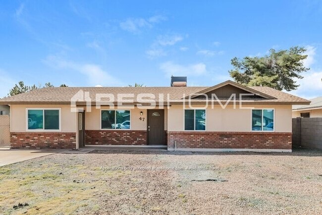 property at 47 E Indigo St