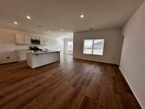 16117 Lovers Ln in Piedmont, OK - Building Photo - Building Photo