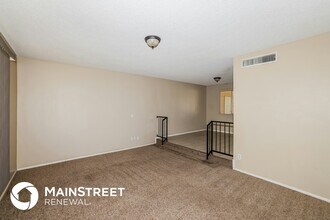 5732 N 41st Ave in Phoenix, AZ - Foto de edificio - Building Photo