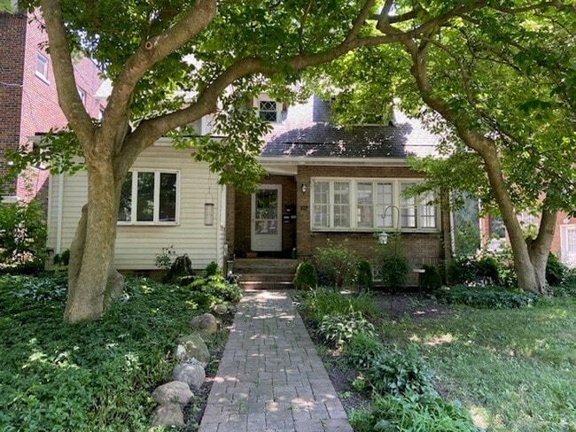 property at 103 N Portage Path
