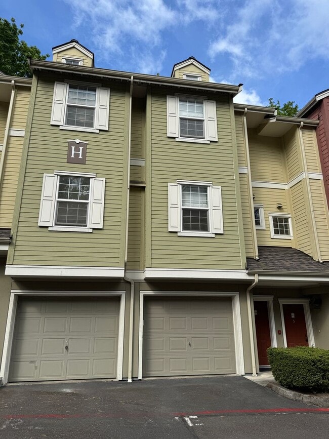 property at 1800 NE 40th St