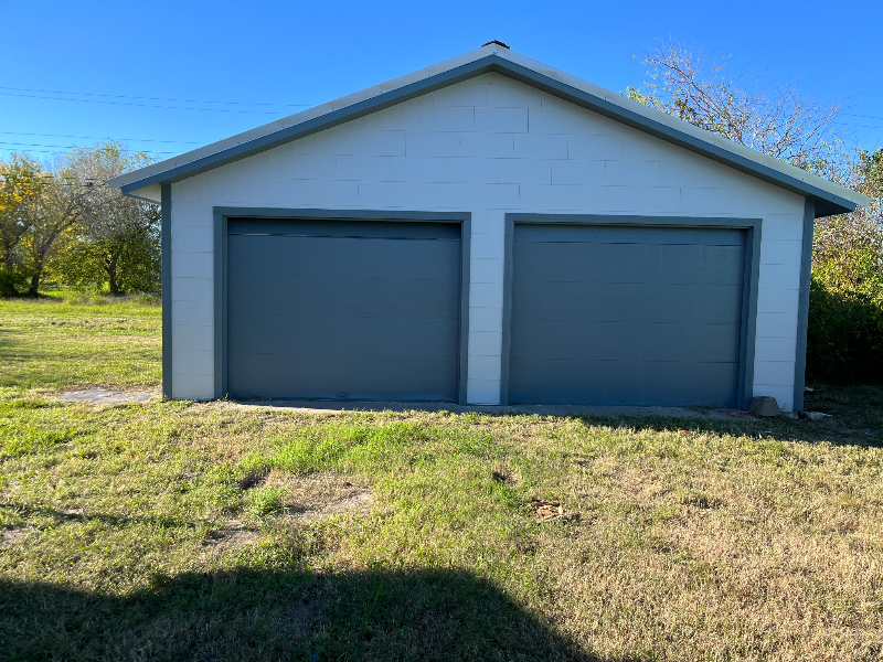 3025 Sunset Dr in Ingleside, TX - Building Photo