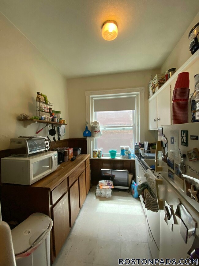 5 Walbridge St, Unit 2 in Boston, MA - Building Photo - Building Photo