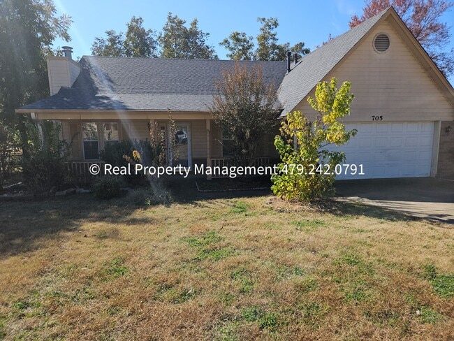 705 J St in Barling, AR - Building Photo - Building Photo