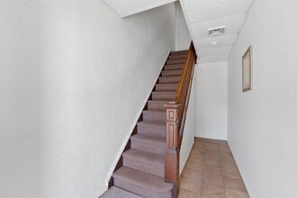 275 Centre Ave in Secaucus, NJ - Building Photo - Building Photo