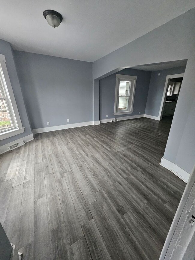 213 E 28th St in Erie, PA - Building Photo - Building Photo