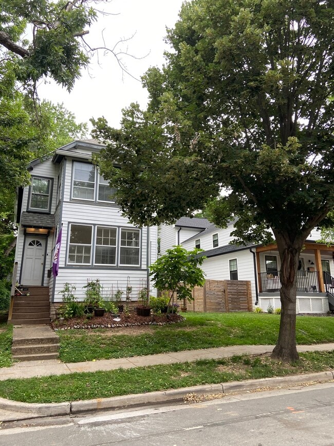 24 E Maple St, Unit #1