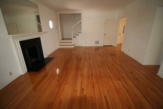 9962 Durant Dr, Unit 9962 in Beverly Hills, CA - Foto de edificio - Building Photo