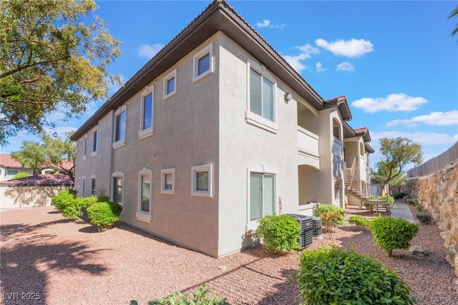 property at 3325 Cactus Shadow St