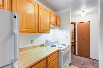 Parkside Apartments in Gillette, WY - Building Photo - Building Photo