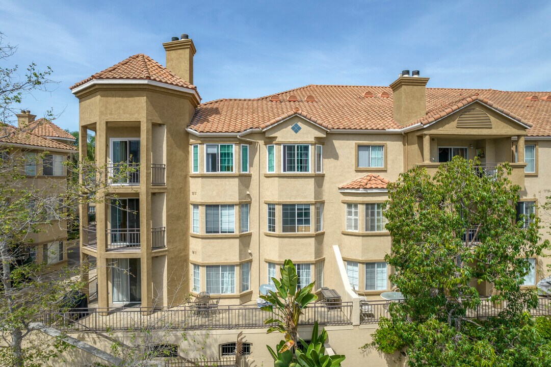 River Scene in San Diego, CA - Building Photo