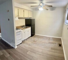 9513 Hoff St in Philadelphia, PA - Building Photo