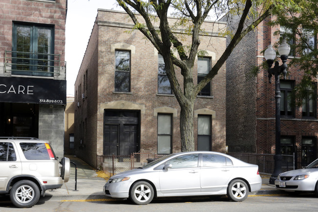 1114 W Taylor St in Chicago, IL - Foto de edificio - Building Photo