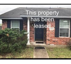 3630 Hollyhock St in College Station, TX - Building Photo