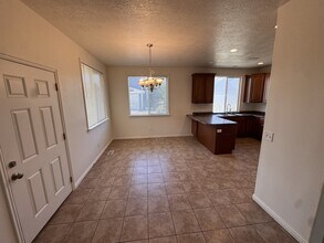 11438 Open View Ln in South Jordan, UT - Building Photo - Building Photo