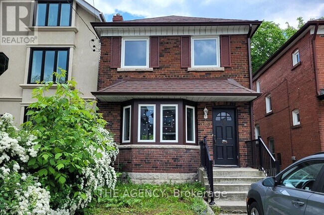 523 Soudan Ave in Toronto, ON - Building Photo - Building Photo