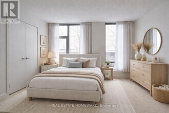 297 Mutual St in Toronto, ON - Building Photo - Building Photo