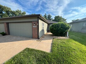 2848 Kelly Dr in Manhattan, KS - Building Photo