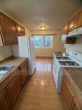 175 Oak Manor Ct in Ukiah, CA - Building Photo - Building Photo