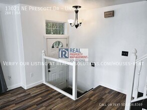 13021 NE Prescott Dr in Portland, OR - Building Photo - Building Photo