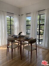 344 Rexford Dr in Beverly Hills, CA - Building Photo - Building Photo