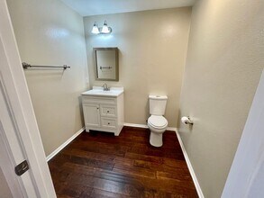 1388 Isabella Way in Vista, CA - Building Photo - Building Photo