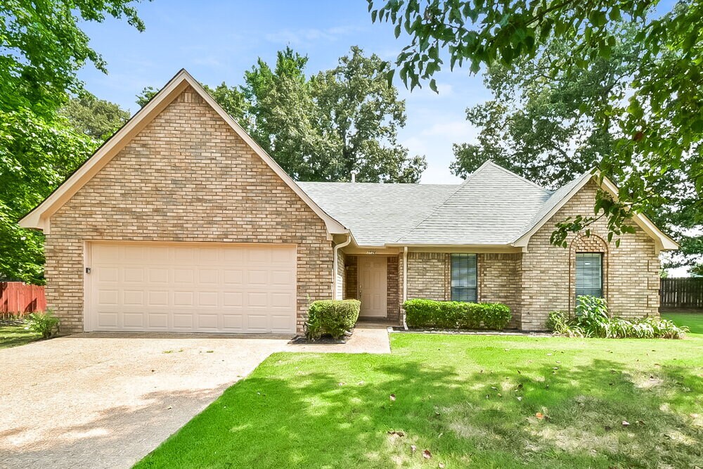 3926 Pecan Trace Cove in Memphis, TN - Building Photo