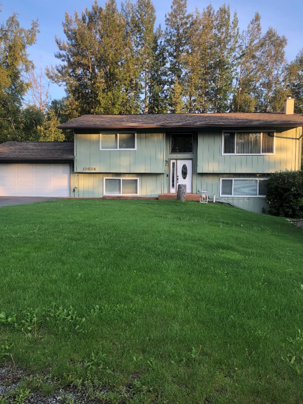 property at 17634 Meadow Creek Dr