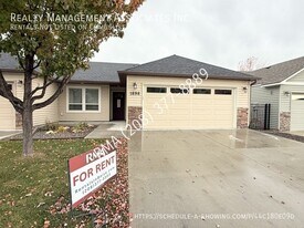 1898 N Chandra Way in Meridian, ID - Building Photo