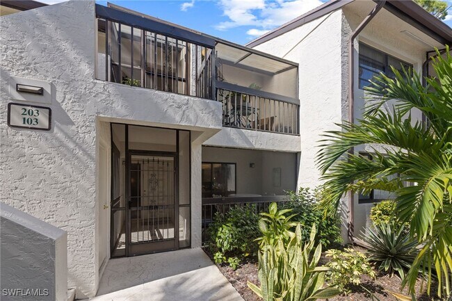 property at 1828 Kings Lake Blvd