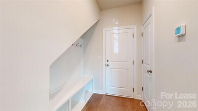 2518 Arbor Loop Dr in Charlotte, NC - Building Photo - Building Photo