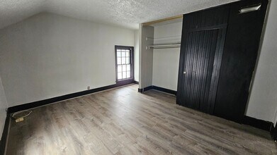 118-118.5-1185 Wood St in Ontario, OH - Building Photo - Building Photo