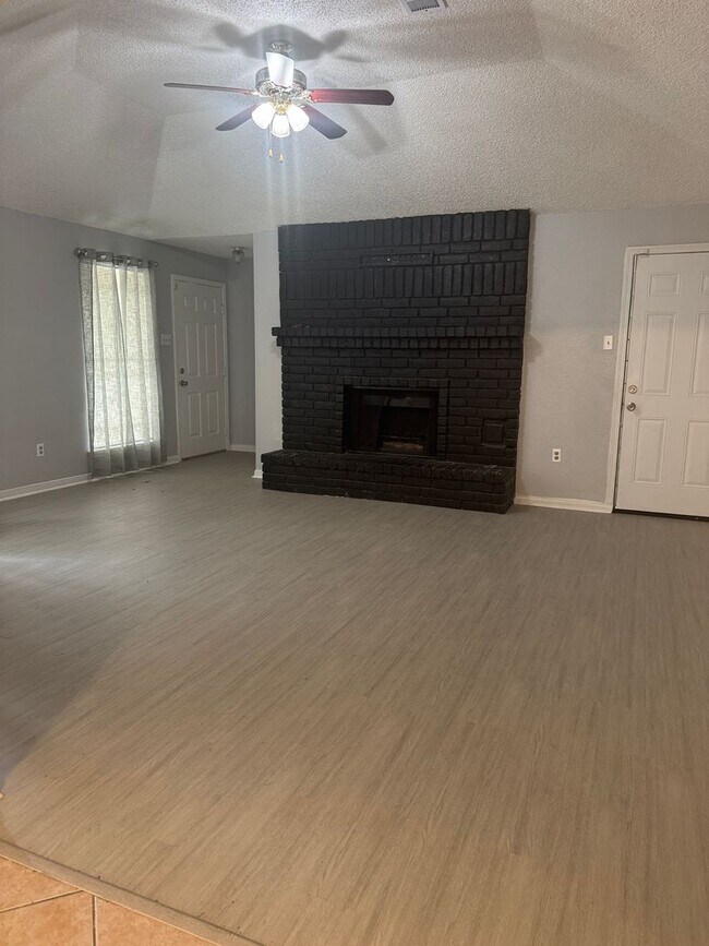 property at 11826 Roandale Dr