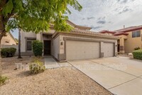 291 N Laura Dr in Chandler, AZ - Foto de edificio - Building Photo