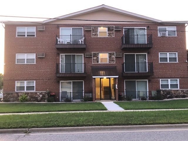 property at 10801 S Harlem Ave