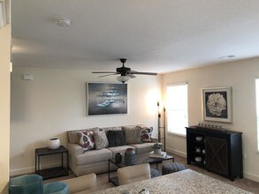 19535 Mulberry Ln in Smithville, MO - Building Photo - Building Photo