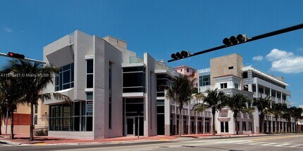 200 23rd St, Unit 402 in Miami Beach, FL - Building Photo - Building Photo
