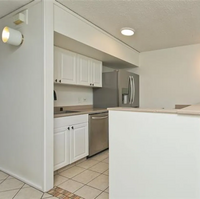 3030 Pualei Cir in Honolulu, HI - Building Photo - Building Photo