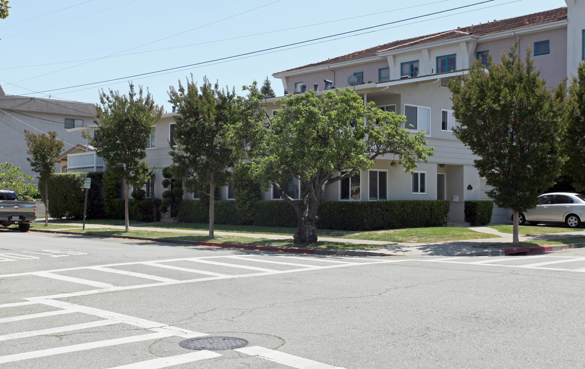 1301 Cherry St in San Carlos, CA - Building Photo